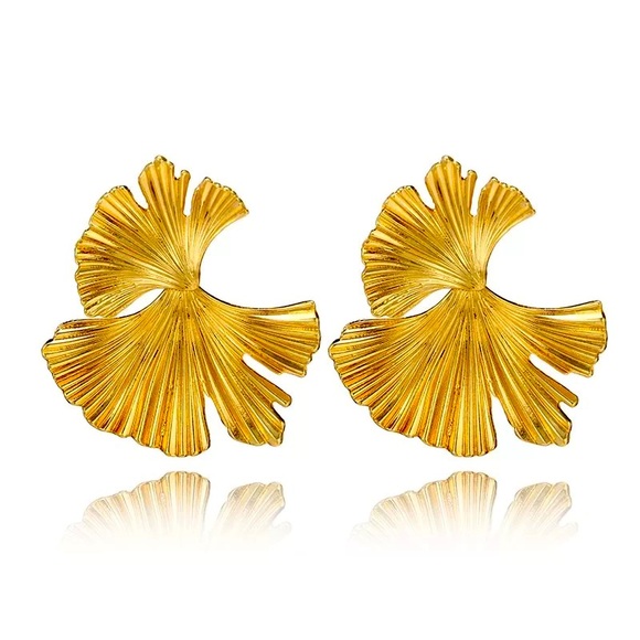 π3/$30 New Zara Double Ginkgo Leaf Earrings - Picture 2 of 4